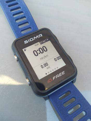 Used Sigma iD.FREE SmartWatch Electronics