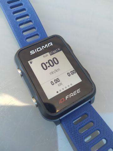 Used Sigma iD.FREE SmartWatch Electronics