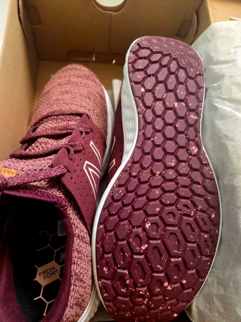 Used New Balance Running Shoes bike — image 3 of 4