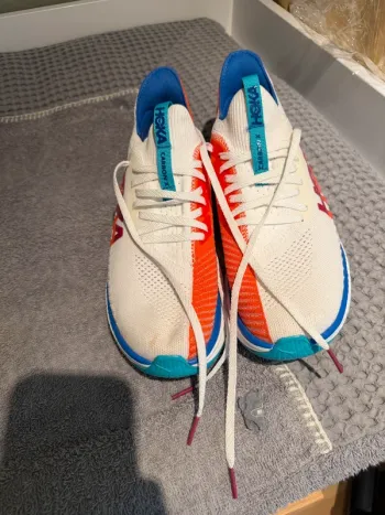 Brugt Hoka Carbon Running Shoes