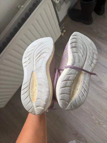 Used Asics Cumulus bike — image 4 of 7