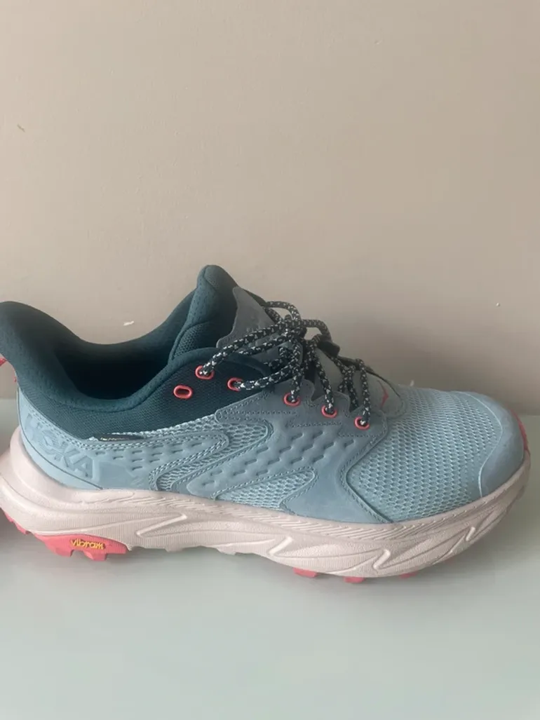 Used Hoka Anacapa 2 bike — image 2 of 8