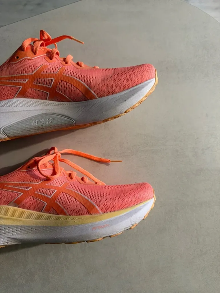 Asics Shoes bike d'occasion — image 3 sur 9