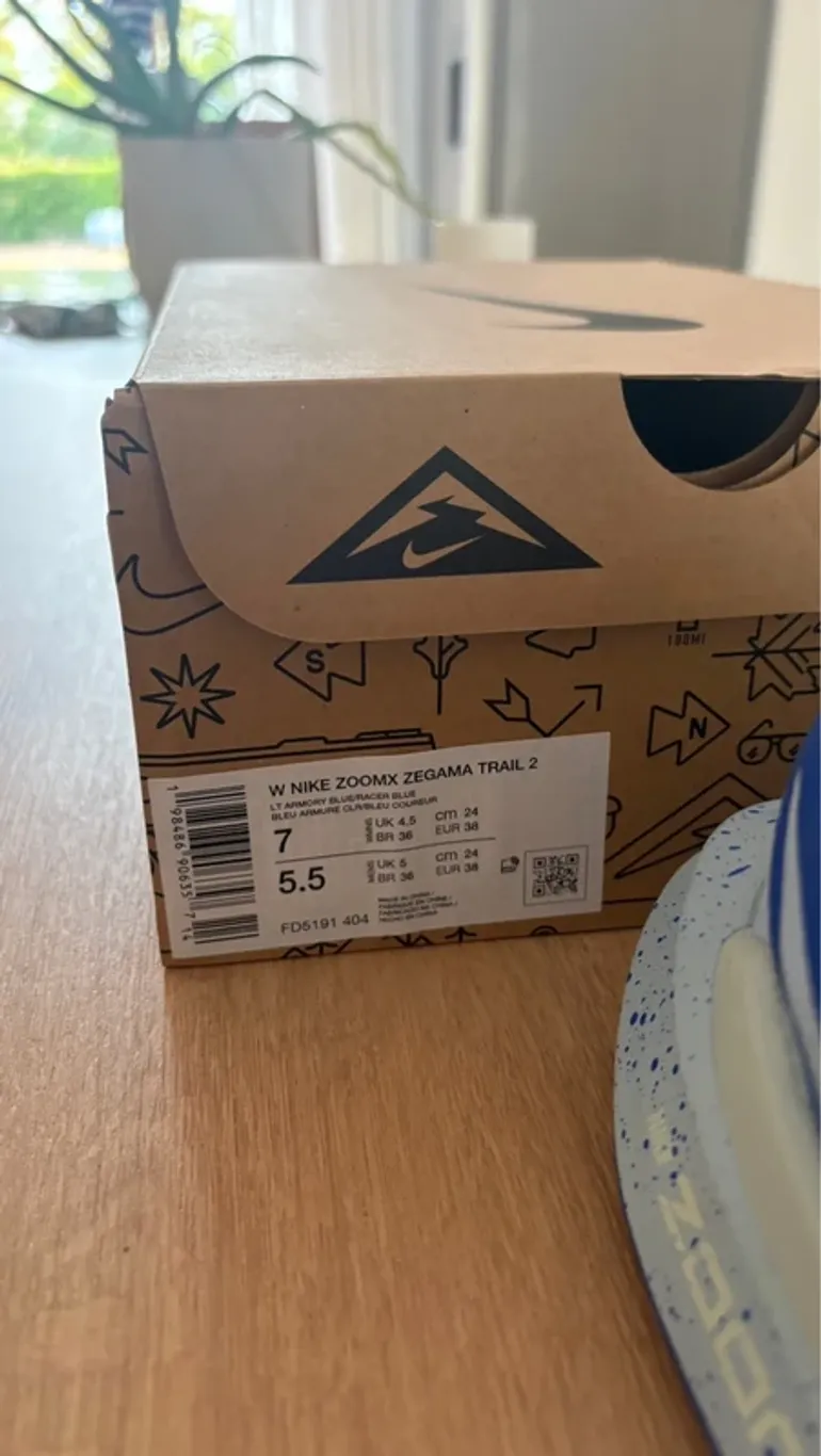 Nike Zegama 2 Zoom X bike usato — immagine 4 di 5