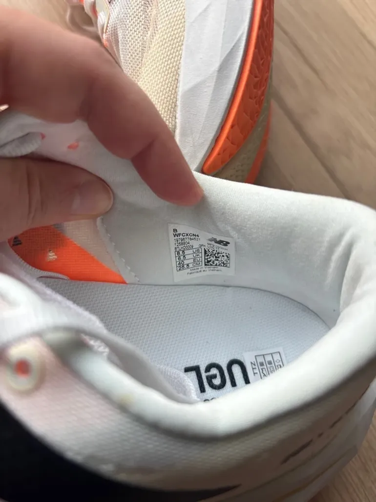 New Balance Fantomfit bike d'occasion — image 6 sur 7