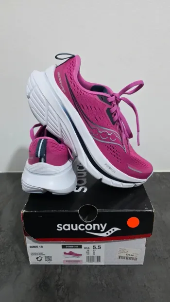 Tweedehands Saucony Running Shoes bike — afbeelding 2 van 7