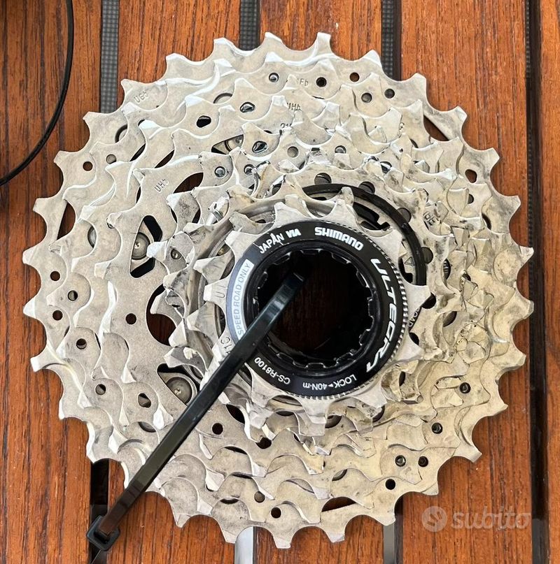 Gebrauchtes Shimano Ultegra CS-R8100 2023 Drivetrain & Pedals
