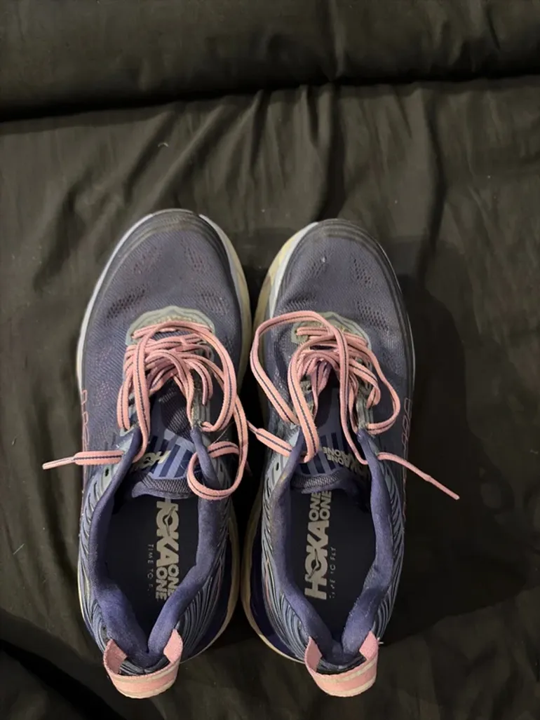 Used Hoka Running Shoes bike — image 4 of 6