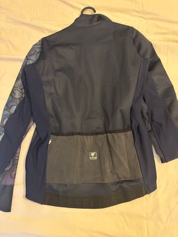 Pissei Monviso Heavy Jacket 2025 bike d'occasion — image 2 sur 2