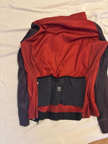 Used Pissei Monviso Heavy Jacket 2025 bike — image 2 of 2