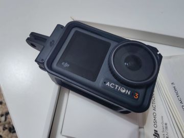 DJI Osmo Action 3 Adventure Combo 2025 bike d'occasion — image 4 sur 7