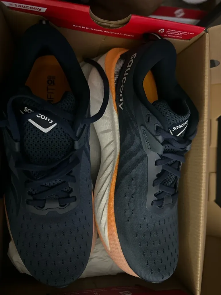 Käytetty Saucony Triumph 22 bike — kuva 2 / 4
