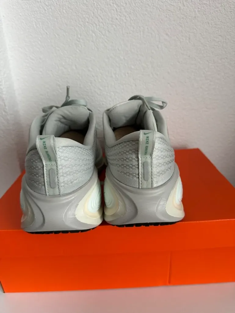 Brugt Nike Vomero bike — billede 5 af 8