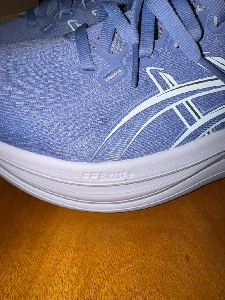Brugt Asics Nimbus 28 bike — billede 2 af 6