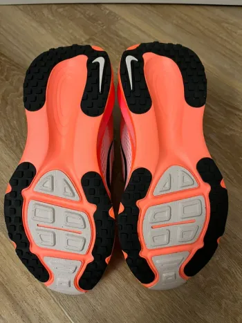 Nike Vomero 18 bike d'occasion — image 6 sur 9