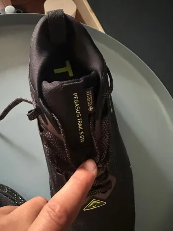 Used Pegasus Trail 5 Goretex bike — image 9 of 12