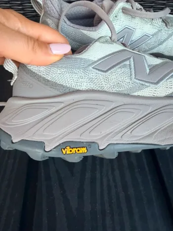 New Balance Hierro V9 bike de segunda mano — imagen 3 de 14