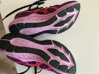Used Asics Dynablast 3 bike — image 3 of 5