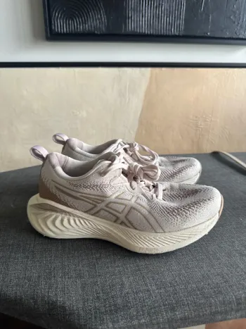 Used Asics FF Blast+ bike — image 3 of 7