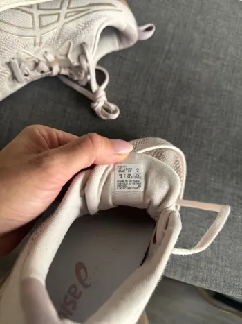 Used Asics FF Blast+ bike — image 7 of 7