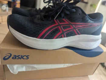 Używany Asics Patriot 14 Running Shoes