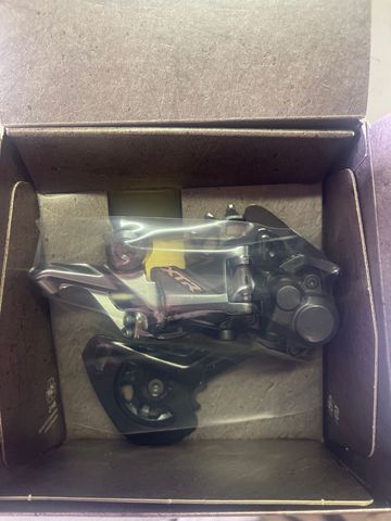 Tweedehands Shimano XTR RD-M9100-GS 2024 Drivetrain & Pedals