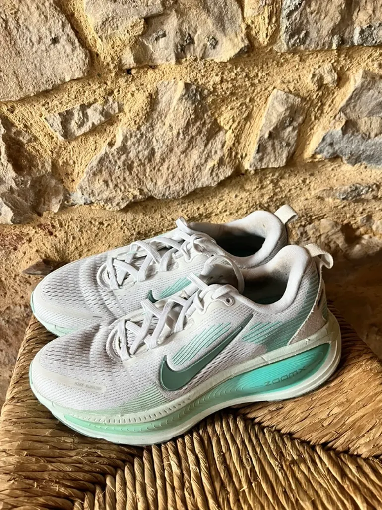 Tweedehands Nike ZoomX Invincible Run Flyknit 3 bike — afbeelding 4 van 5