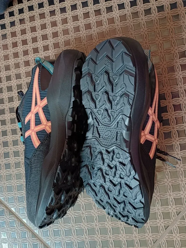 Używany Asics Trail Shoes bike — zdjęcie 3 z 3