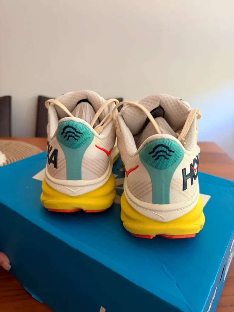 Used Hoka Laufschuhe bike — image 3 of 7