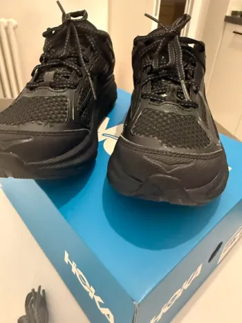 Used Hoka Laufschuhe bike — image 2 of 16