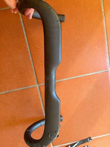 Used Giant Handlebar 2024 bike — image 3 of 5
