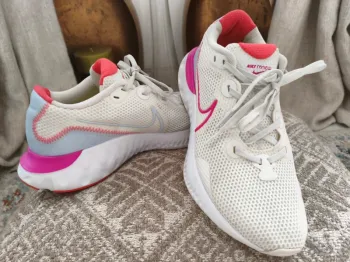 Nike Sportschuhe bike d'occasion — image 3 sur 10