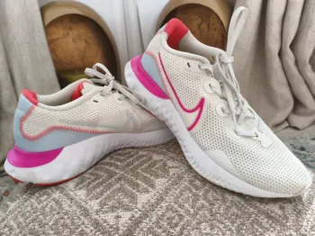 Nike Sportschuhe bike d'occasion — image 4 sur 10