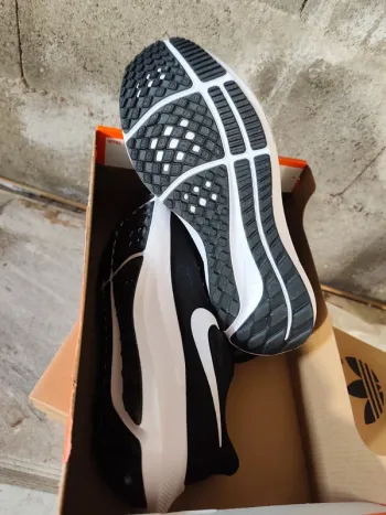 Tweedehands Pegasus Air Zoom 39 bike — afbeelding 2 van 5