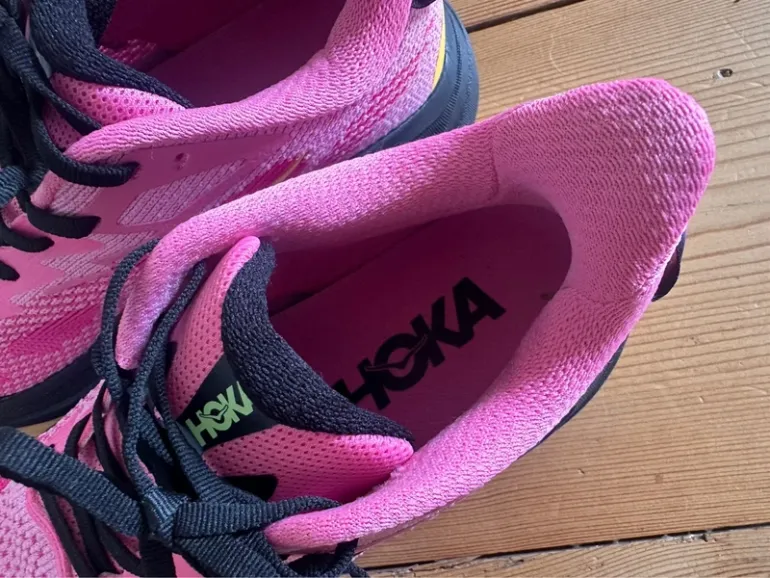 Hoka Challenger 8 bike d'occasion — image 4 sur 5