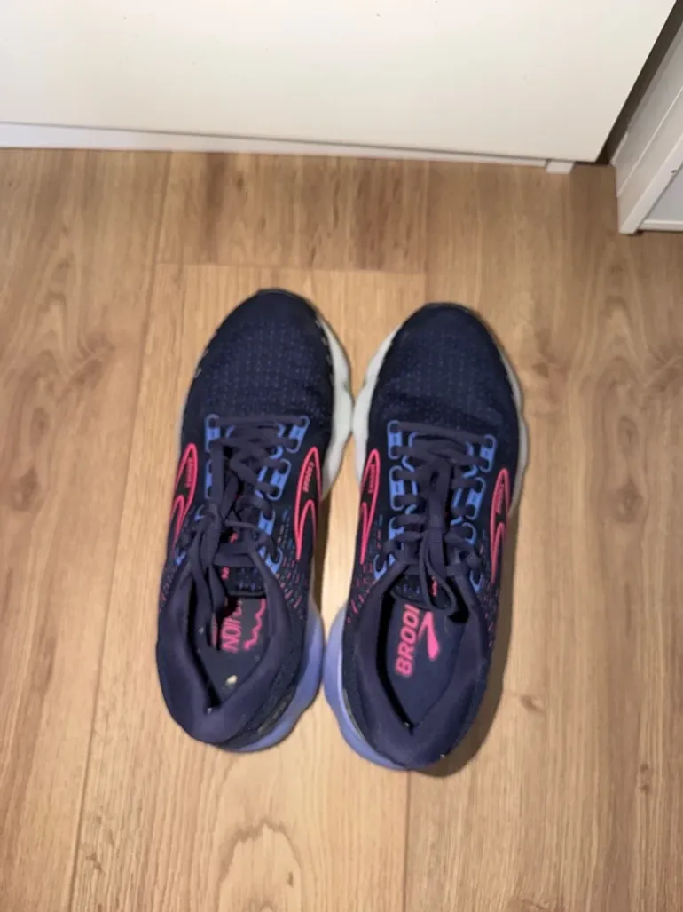 Käytetty Brooks Glycerin 20 bike — kuva 2 / 4