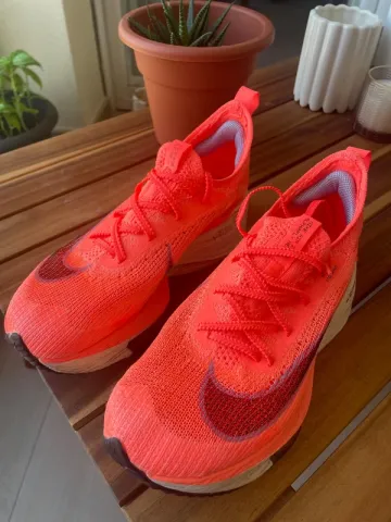 Nike ZoomX Alphafly Next% Running Shoes usato