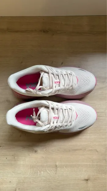 Hoka Bondi bike d'occasion — image 3 sur 8