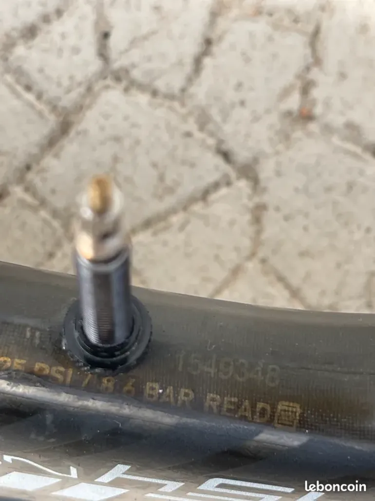 Brugt Zipp 454 NSW 2022 bike — billede 3 af 3