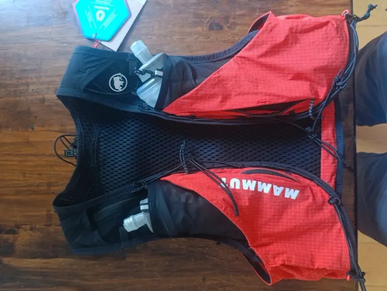 Mammut Trail Vest 12L bike d'occasion — image 3 sur 5