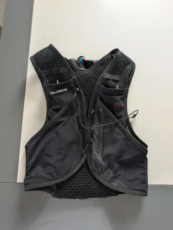 Brugt Salomon Active Skin 8 Running Accessories