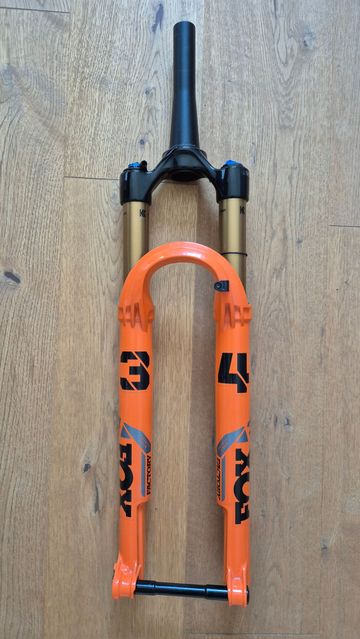 Used Fox 34 Float Step Cast 29 120mm Kashima FIT4 Remote 2022 Fork