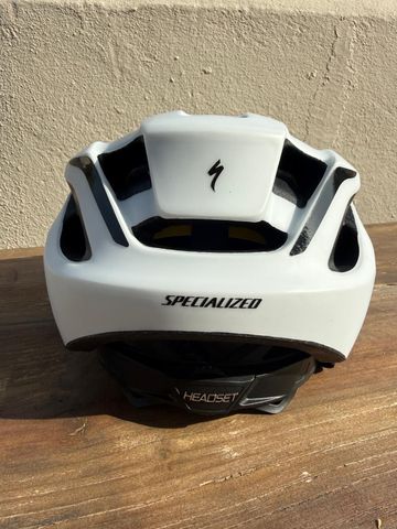 Used Specialized Echelon II MIPS Helmet bike — image 2 of 5