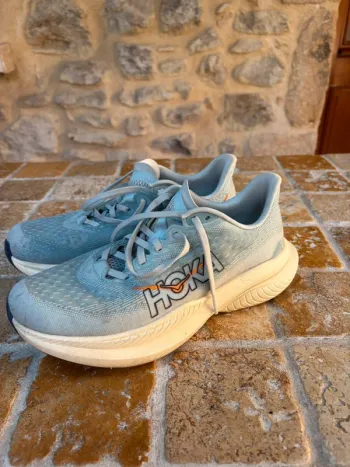 Used Hoka Mach 6 bike — image 2 of 3