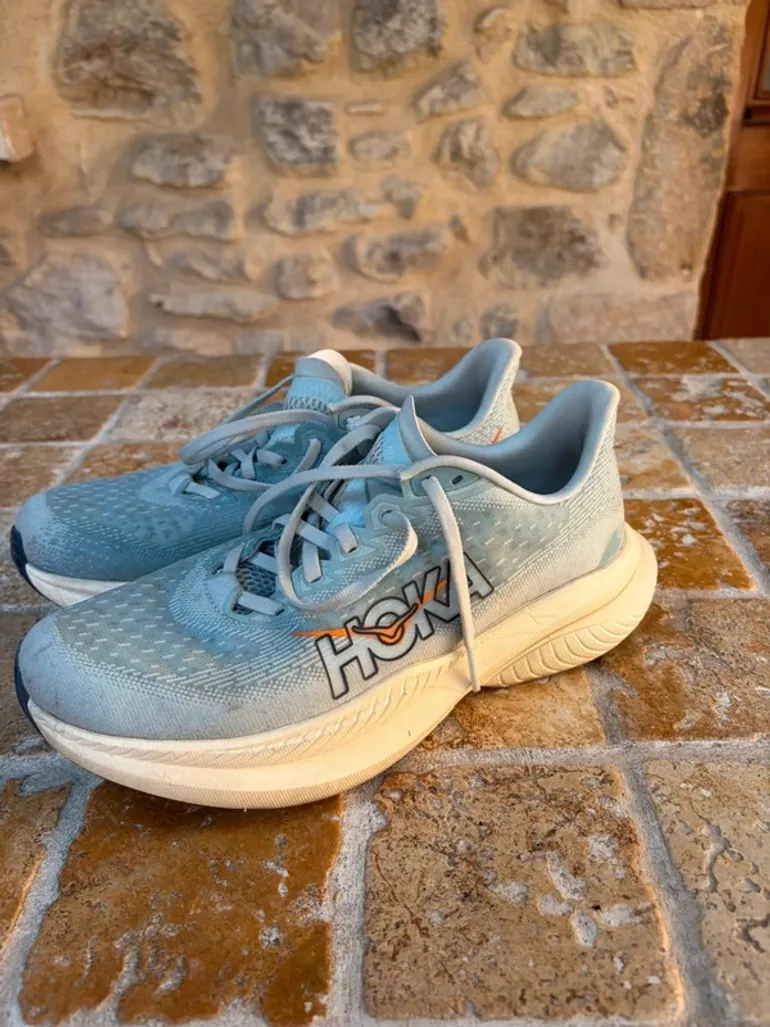 Used Hoka Mach 6 bike — image 2 of 3