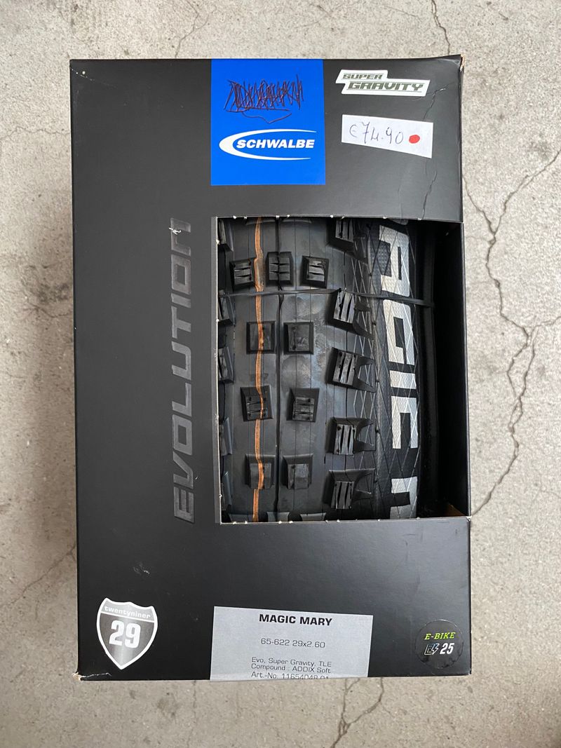 Gebrauchtes Schwalbe Evolution Magic Mary Tyres & Tubes