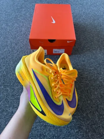 Gebrauchtes Orange Zoom Fly 6 Running Shoes