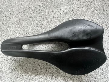 Used Selle Italia Boost Saddles & Seatposts