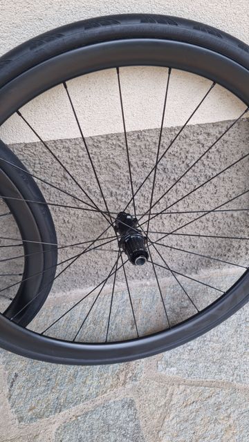Syncros Capital 1.0 35mm Disc bike usato — immagine 3 di 6