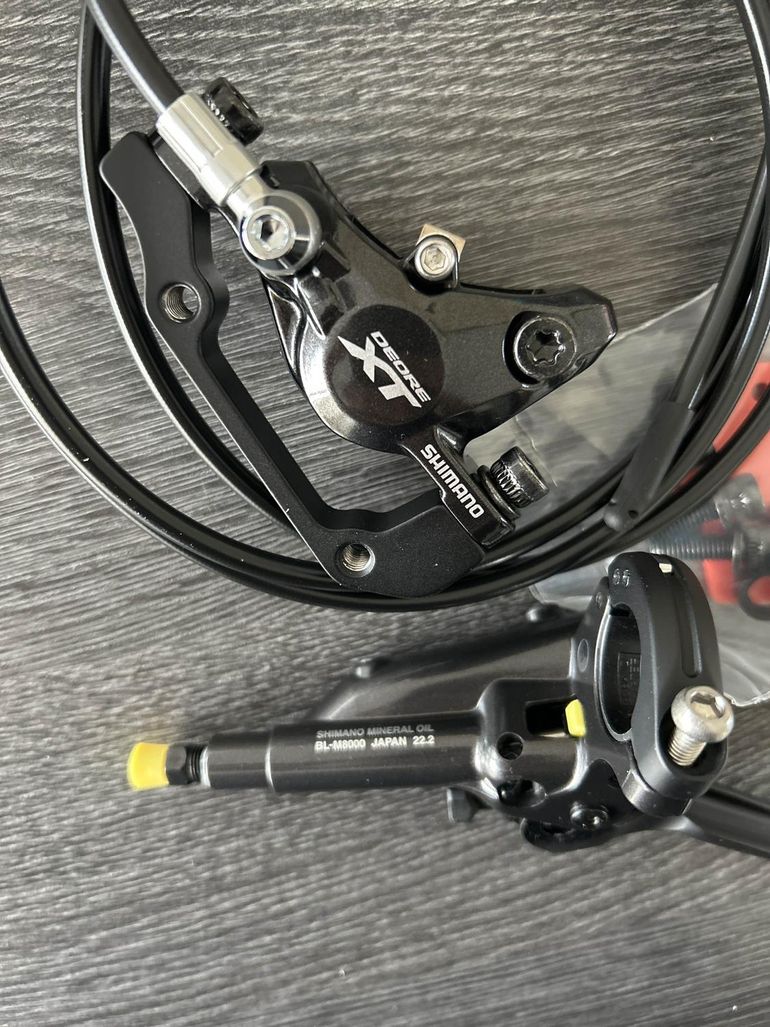 Br M8000 Frein Shimano Deore Shimano Kit Levier Et étrier Durite Frein  Shimano Deore Xt Droit